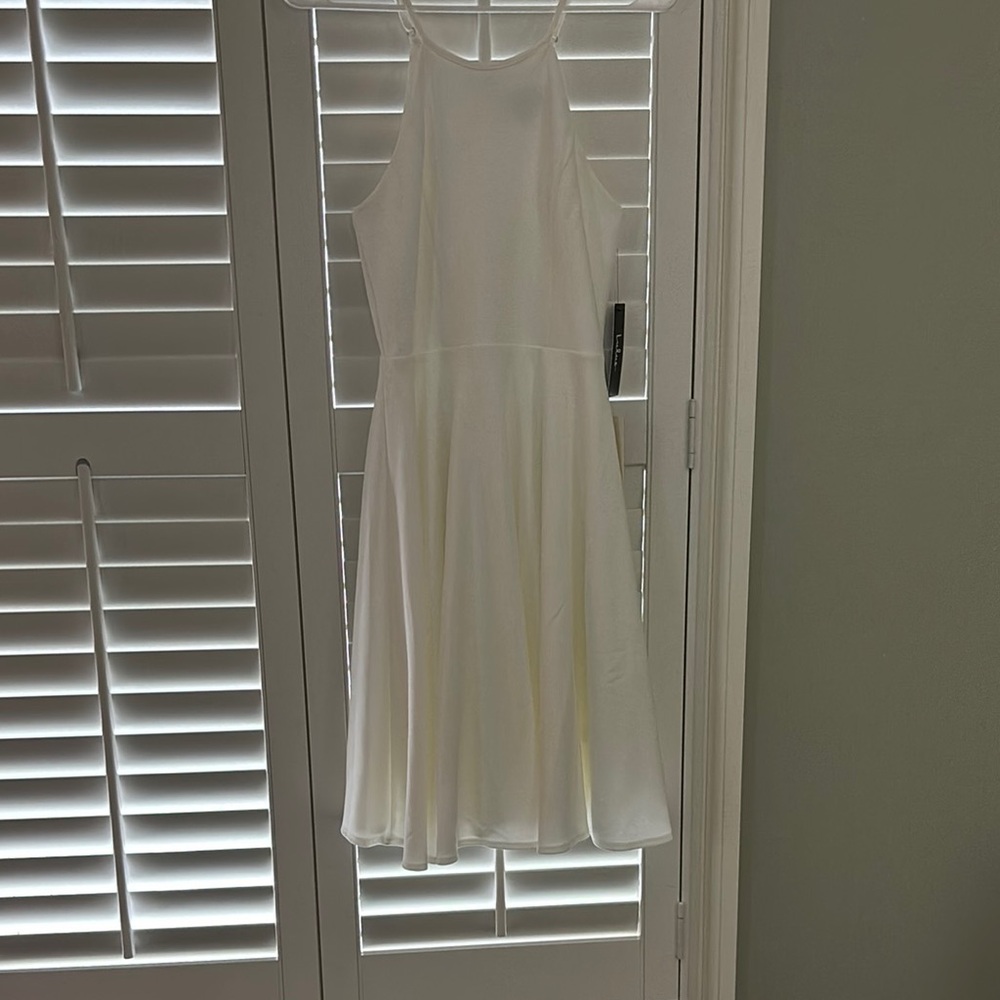 Lulu Elegant White Sleeveless Dress